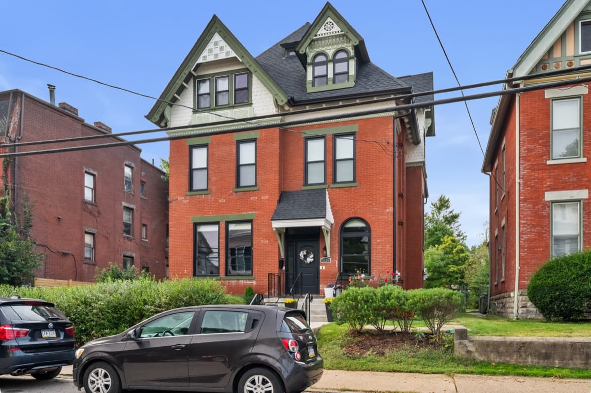 Property makeover - Enhanced details - Before